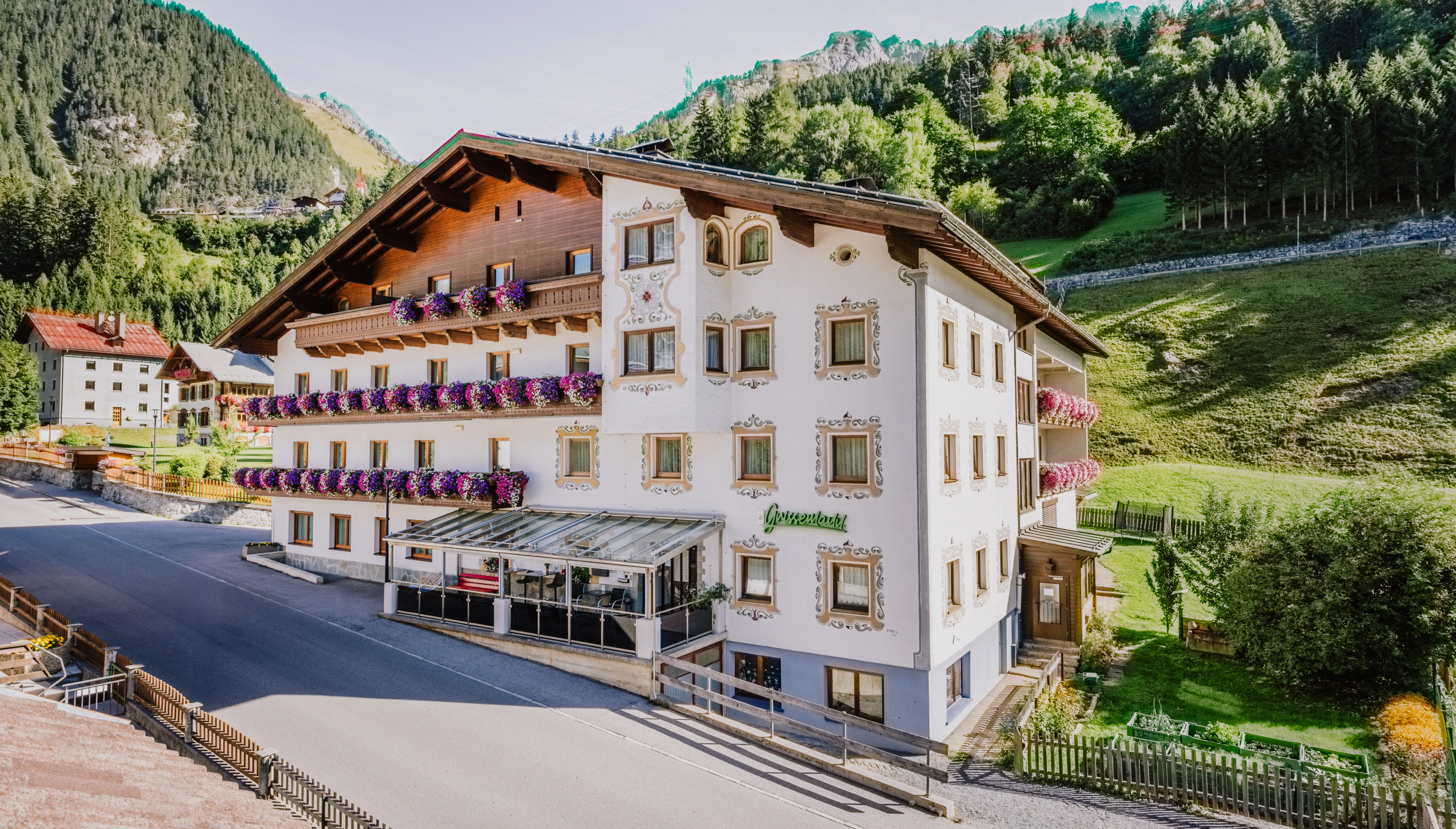 CFabian Schirgi W3A5563 HDR